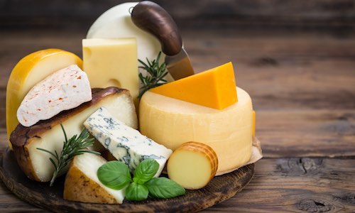 CityGames Hamburg: Die "Käse Kracher"-Stärkung vor der Krimi Tour CityGames Hamburg: Krimi Tour Käse Kracher