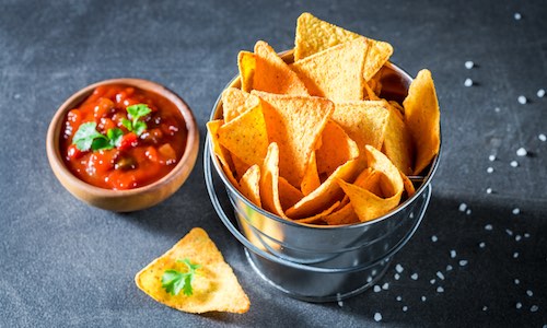 CityGames Hamburg: Für den kleinen Hunger zwischen durch reichen wir euch Nachos mit Dip CityGames Hamburg: Party Sightseeing Tour - Nachos mit Dip